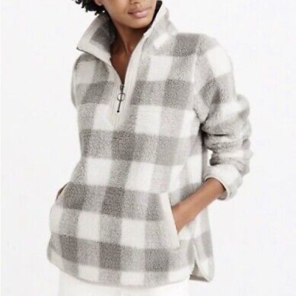 Abercrombie & Fitch Tops - Abercrombie and Fitch Half Zip Buffalo Plaid Sherpa XS